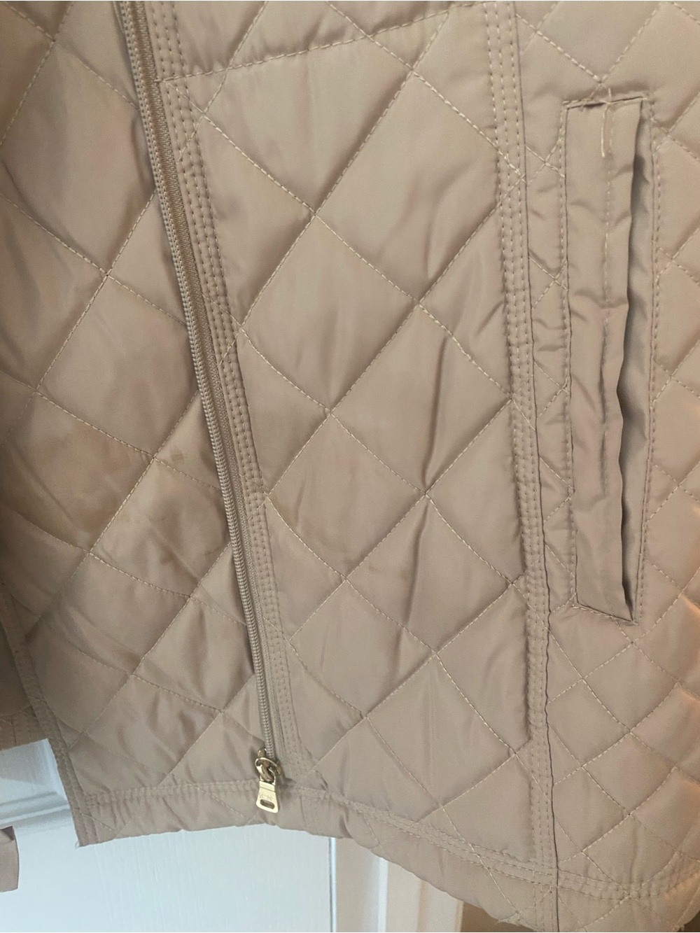 Jessica Simpson Quilted Beige Ruffle-Trim Puffer Jacket - Picture 4 of 5